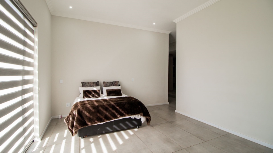 3 Bedroom Property for Sale in Serengeti Lifestyle Estate Gauteng