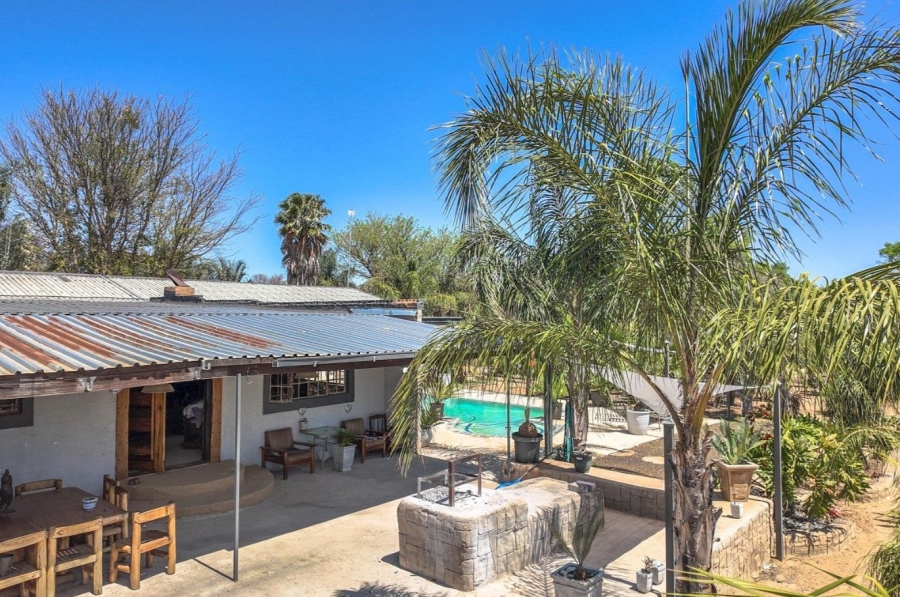 Commercial Property for Sale in Grootvaly AH Gauteng