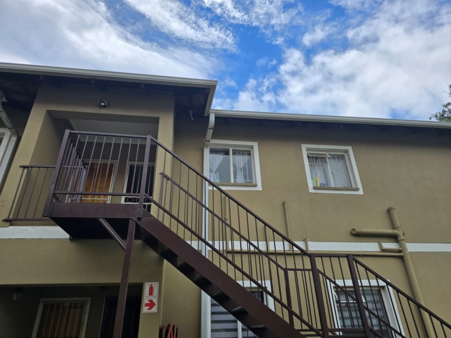 2 Bedroom Property for Sale in Comet Gauteng