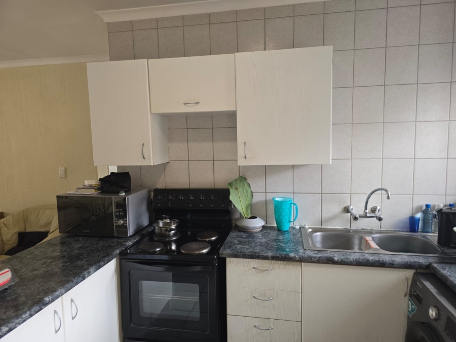 2 Bedroom Property for Sale in Comet Gauteng