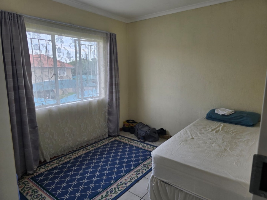 2 Bedroom Property for Sale in Comet Gauteng
