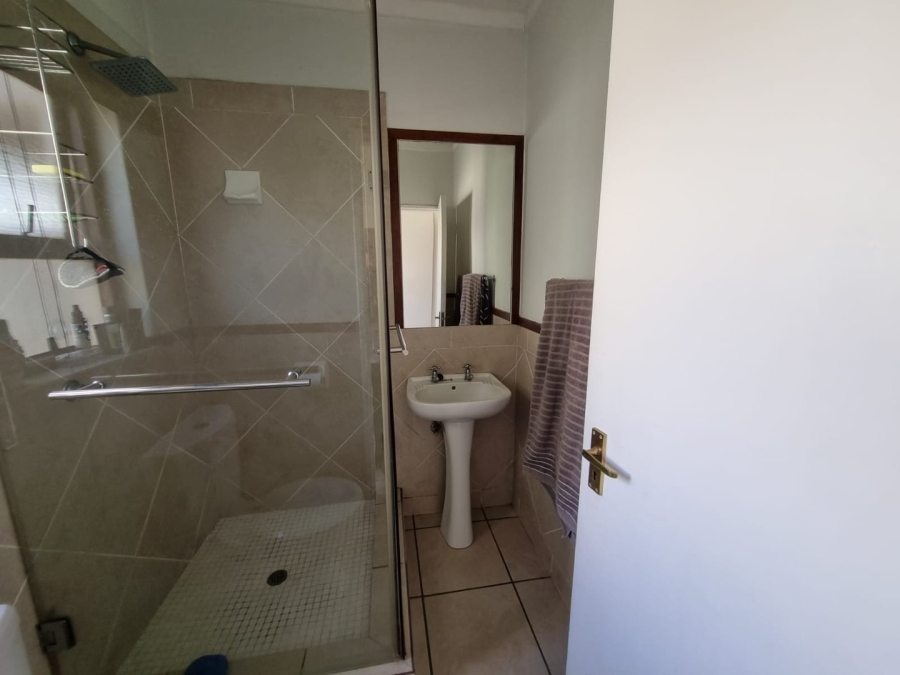 1 Bedroom Property for Sale in Lonehill Gauteng