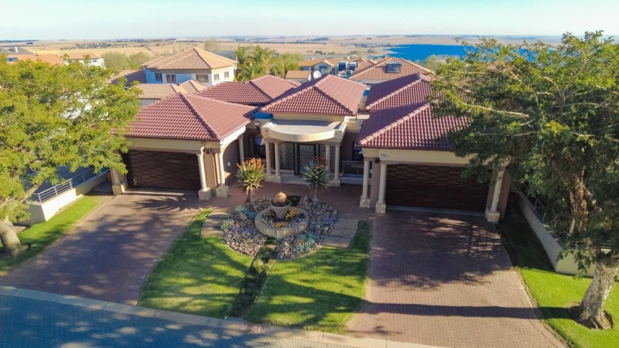 8 Bedroom Property for Sale in Kungwini Country Estate Gauteng