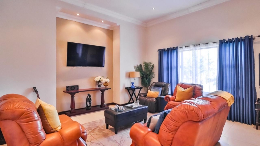 8 Bedroom Property for Sale in Kungwini Country Estate Gauteng