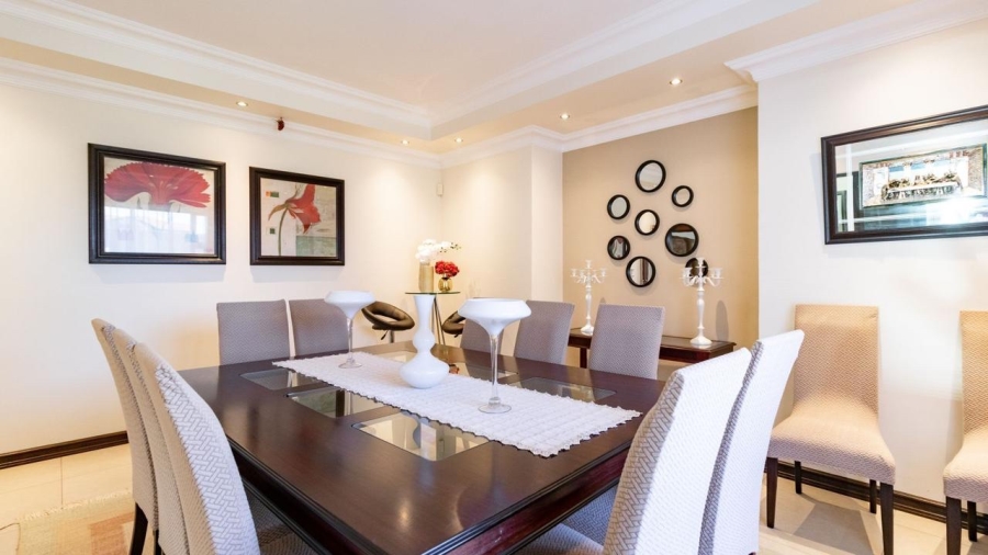 8 Bedroom Property for Sale in Kungwini Country Estate Gauteng