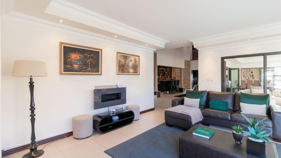 8 Bedroom Property for Sale in Kungwini Country Estate Gauteng