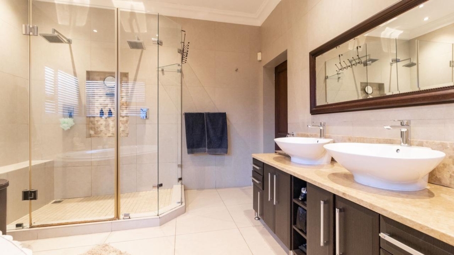8 Bedroom Property for Sale in Kungwini Country Estate Gauteng