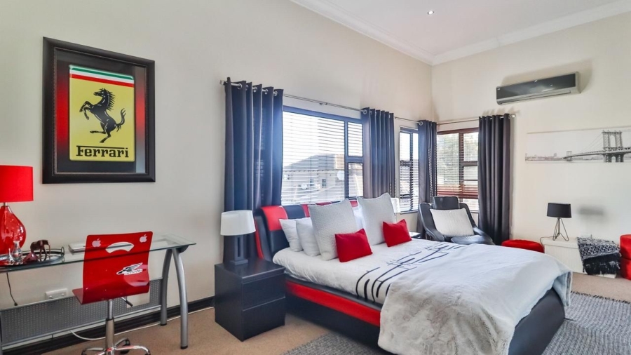8 Bedroom Property for Sale in Kungwini Country Estate Gauteng