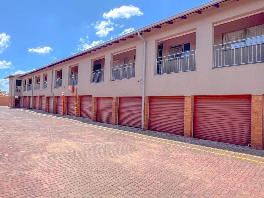 2 Bedroom Property for Sale in Vanderbijlpark CE 3 Gauteng