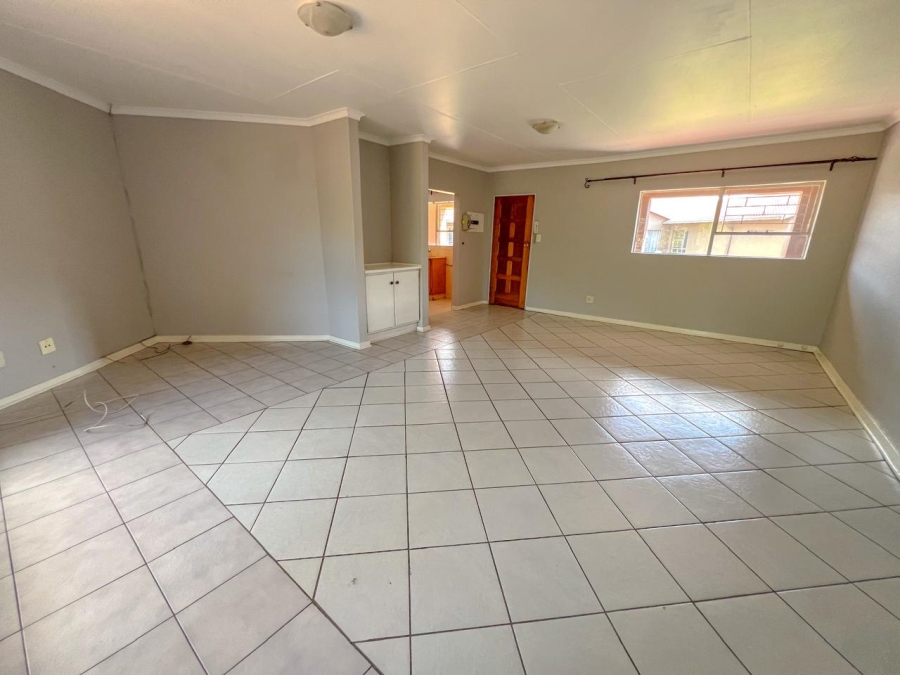 2 Bedroom Property for Sale in Vanderbijlpark CE 3 Gauteng