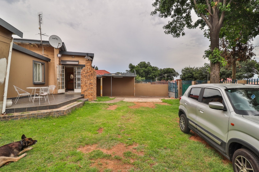 4 Bedroom Property for Sale in Rewlatch Gauteng