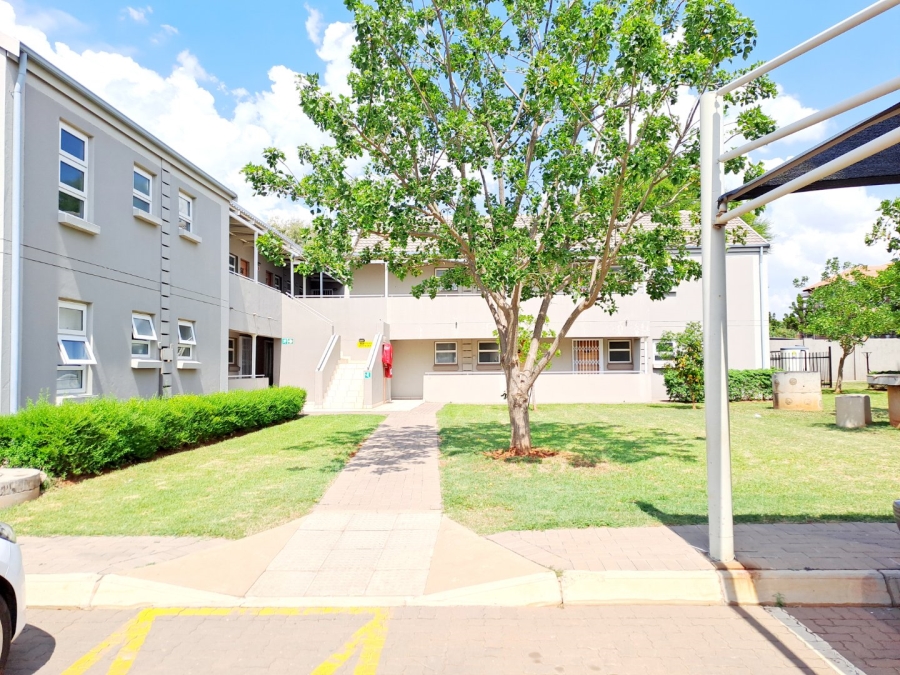 2 Bedroom Property for Sale in Montana Gauteng
