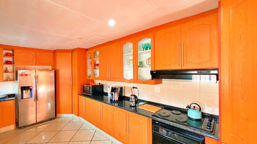 4 Bedroom Property for Sale in Eersterust Gauteng
