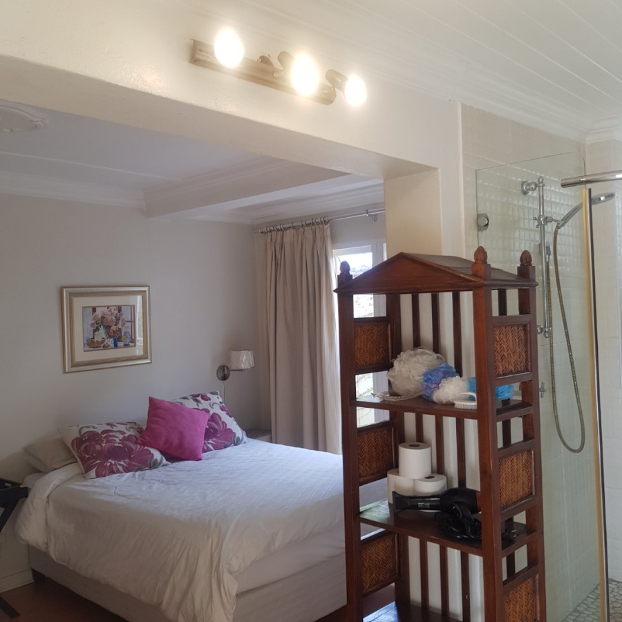 To Let 1 Bedroom Property for Rent in Rosebank Gauteng