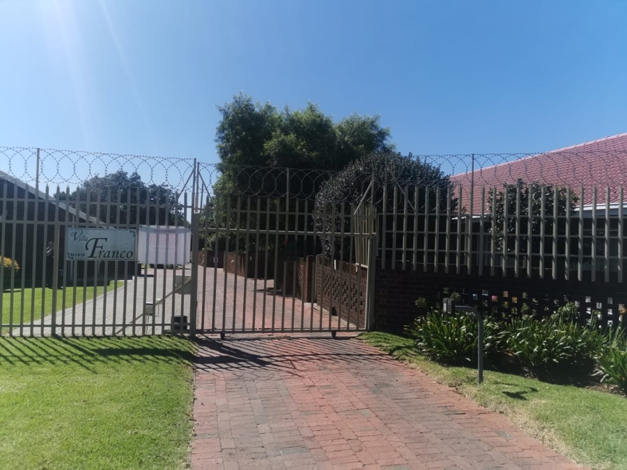 3 Bedroom Property for Sale in Barvallen Gauteng