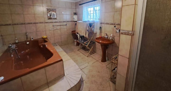 4 Bedroom Property for Sale in Pretoria Gardens Gauteng