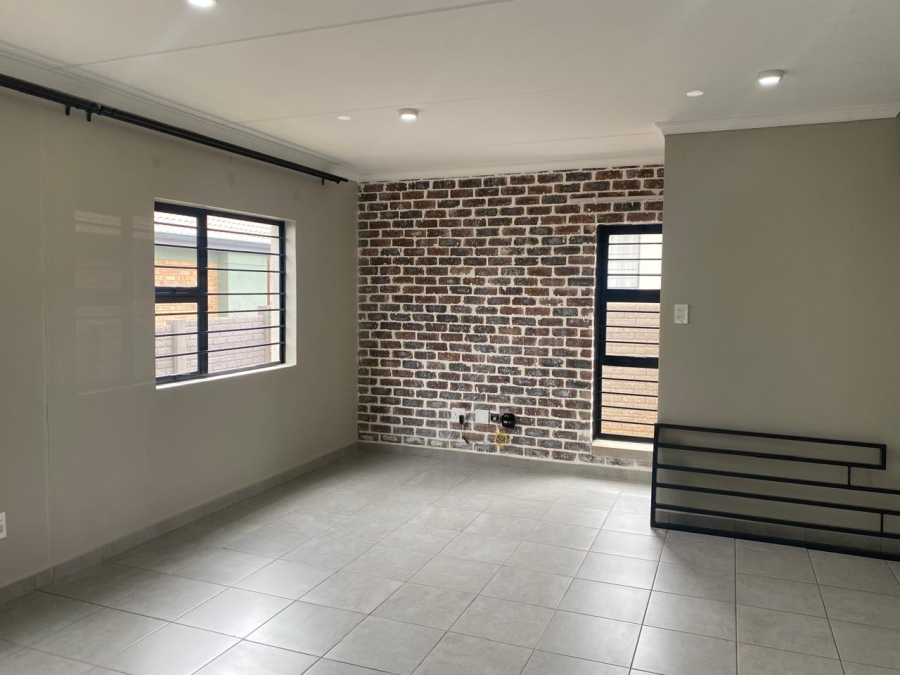 4 Bedroom Property for Sale in Danville Gauteng