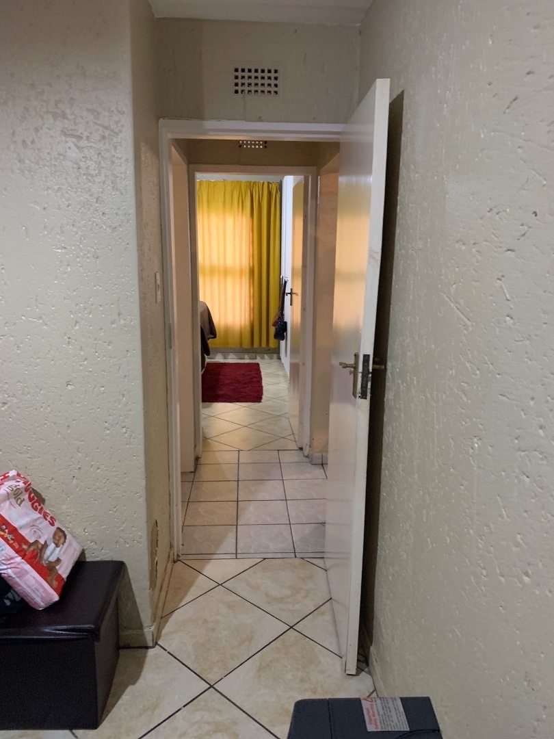 2 Bedroom Property for Sale in Meredale Gauteng