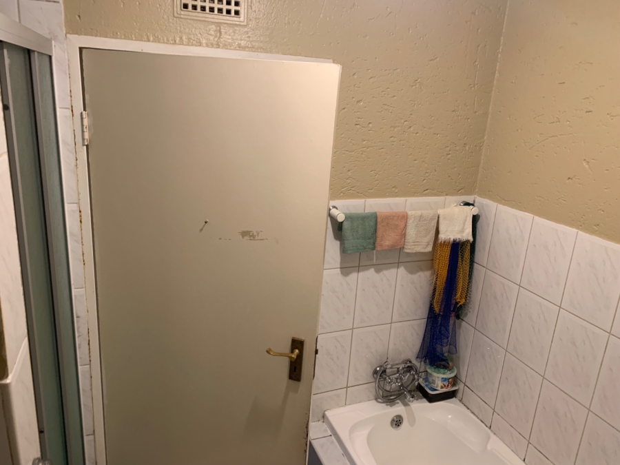2 Bedroom Property for Sale in Meredale Gauteng