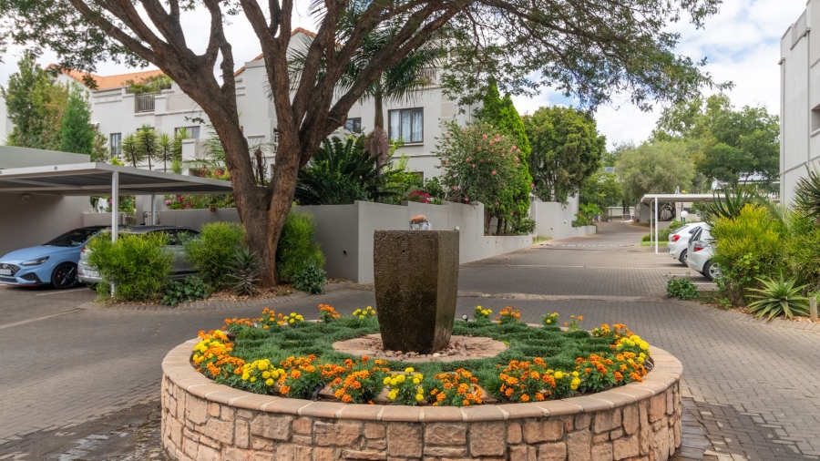 To Let 2 Bedroom Property for Rent in Bedfordview Gauteng