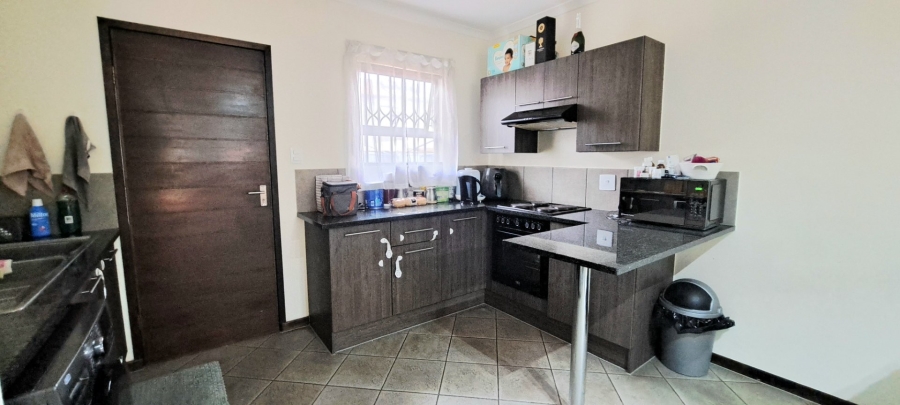 2 Bedroom Property for Sale in The Reeds Gauteng