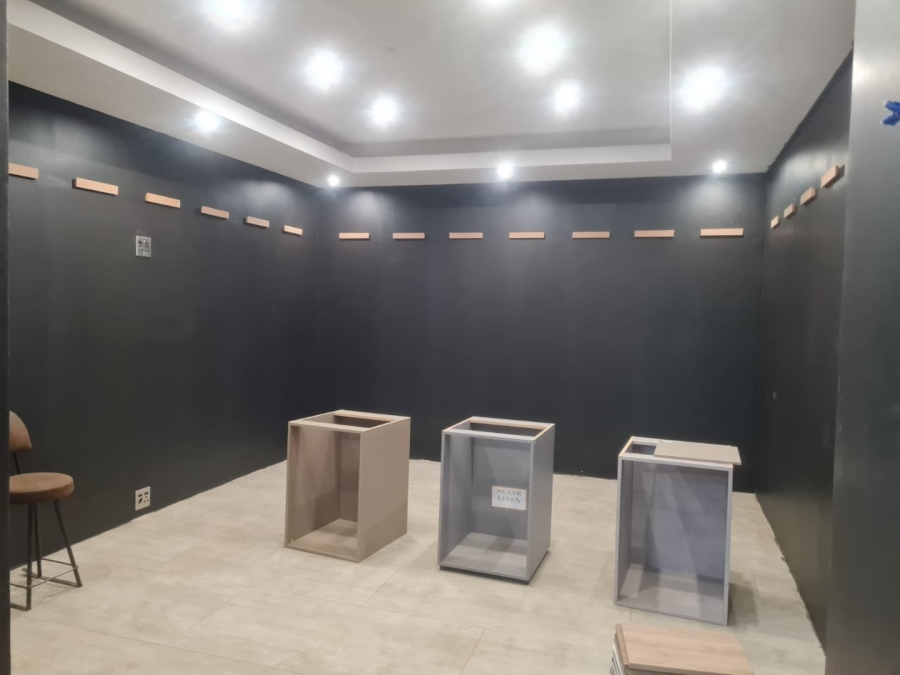  Bedroom Property for Sale in Lenasia Ext 6 Gauteng