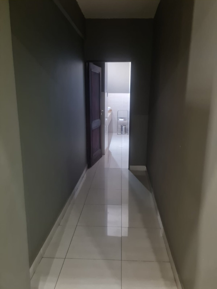  Bedroom Property for Sale in Lenasia Ext 6 Gauteng