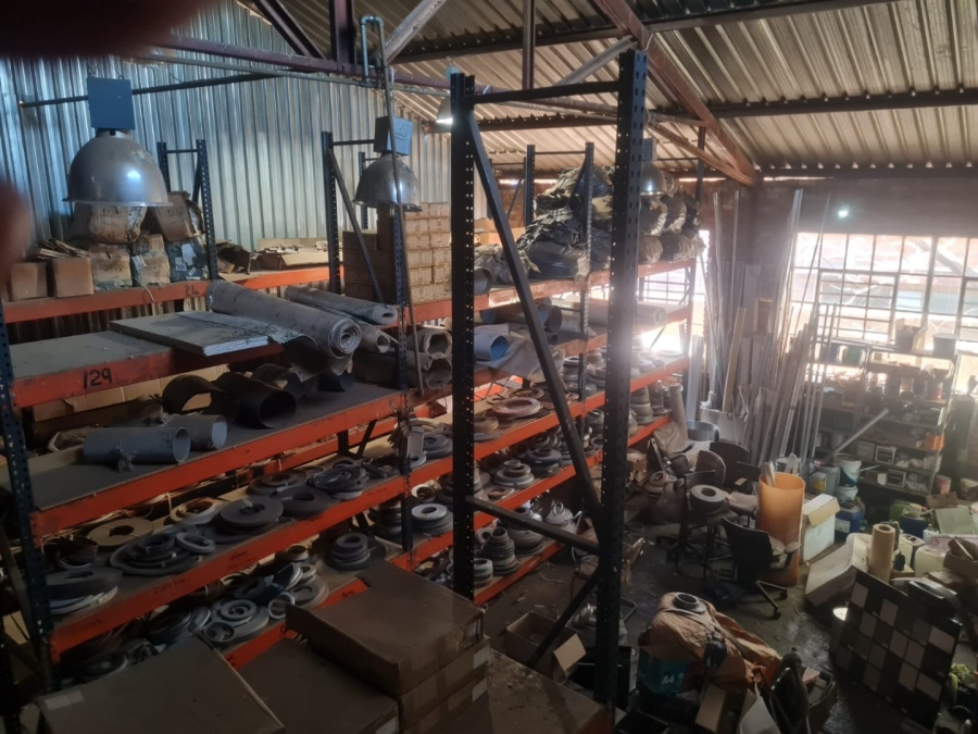  Bedroom Property for Sale in Lenasia Ext 6 Gauteng