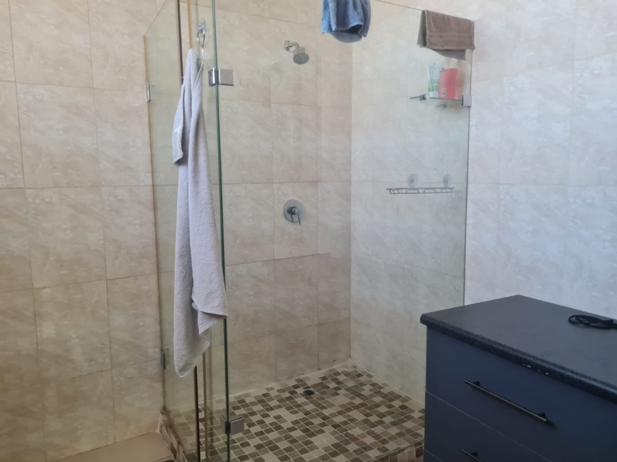  Bedroom Property for Sale in Lenasia Ext 6 Gauteng