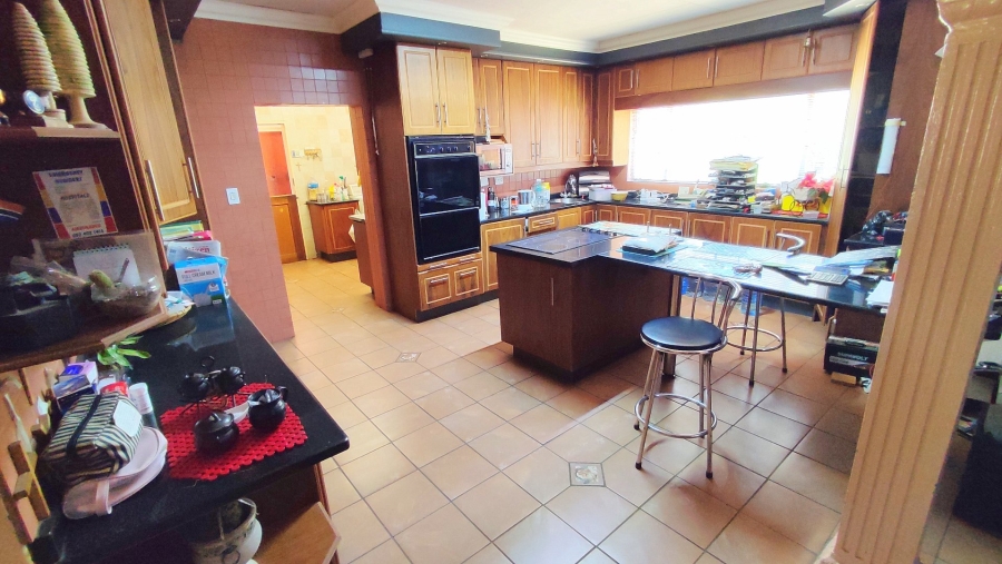 Commercial Property for Sale in Andeon AH Gauteng