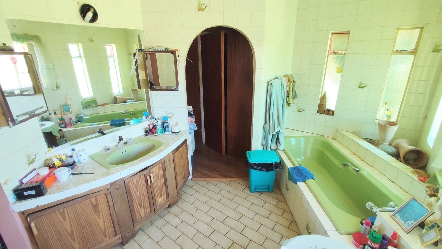 Commercial Property for Sale in Andeon AH Gauteng