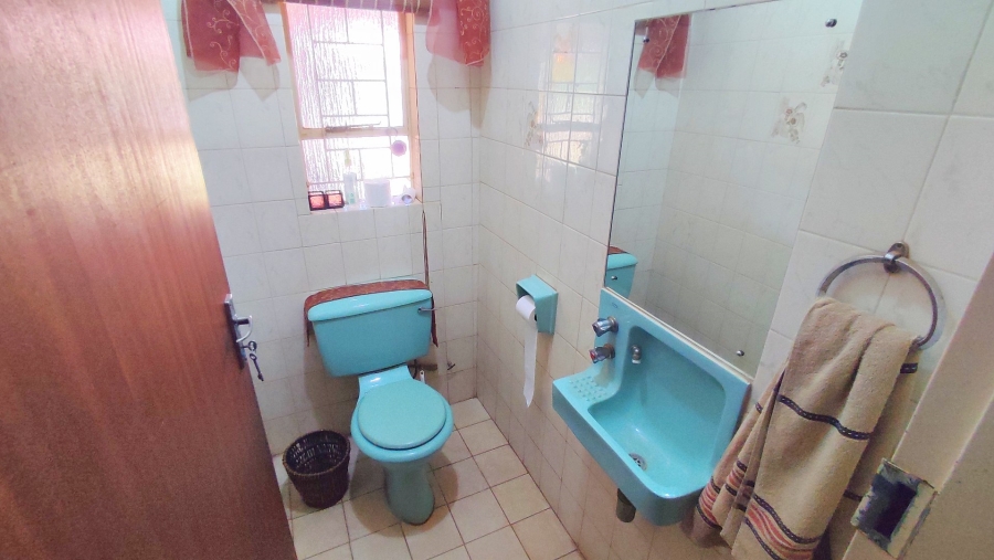 Commercial Property for Sale in Andeon AH Gauteng