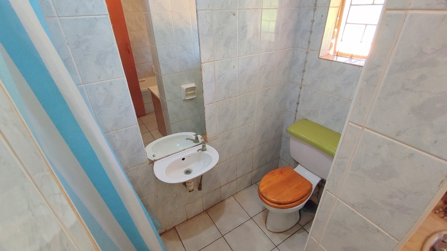 Commercial Property for Sale in Andeon AH Gauteng