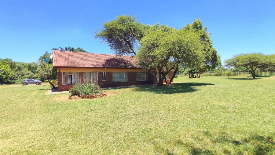 Commercial Property for Sale in Andeon AH Gauteng