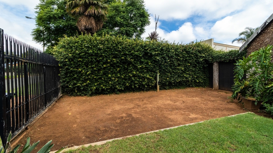 4 Bedroom Property for Sale in Van Riebeeck Park Gauteng