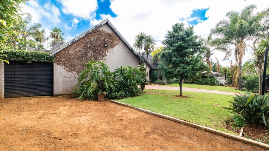 4 Bedroom Property for Sale in Van Riebeeck Park Gauteng