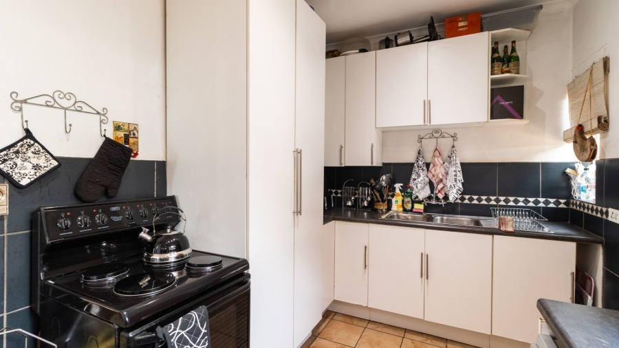 4 Bedroom Property for Sale in Van Riebeeck Park Gauteng
