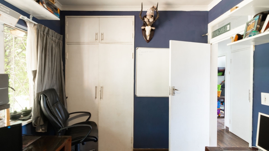 4 Bedroom Property for Sale in Van Riebeeck Park Gauteng