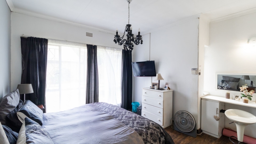 4 Bedroom Property for Sale in Van Riebeeck Park Gauteng