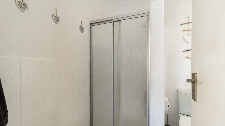 4 Bedroom Property for Sale in Van Riebeeck Park Gauteng