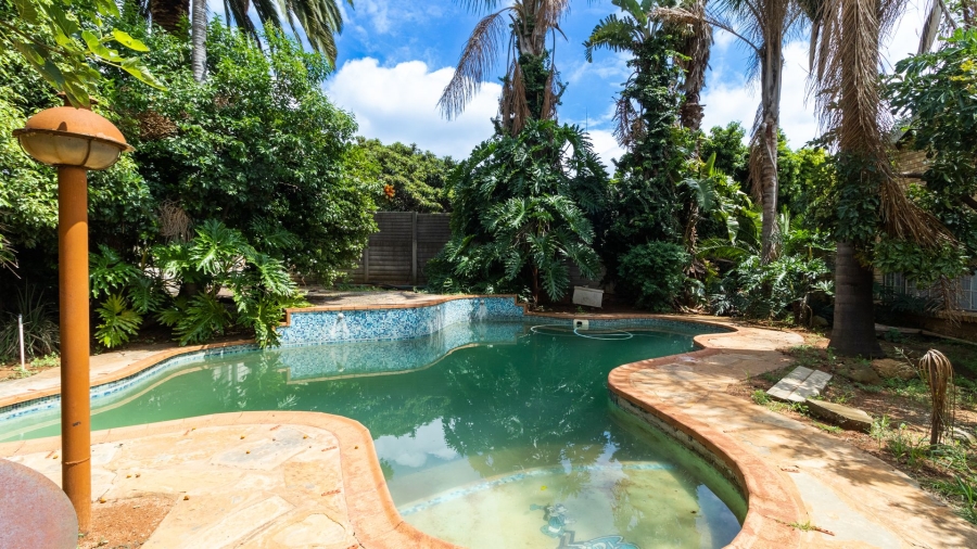 4 Bedroom Property for Sale in Van Riebeeck Park Gauteng