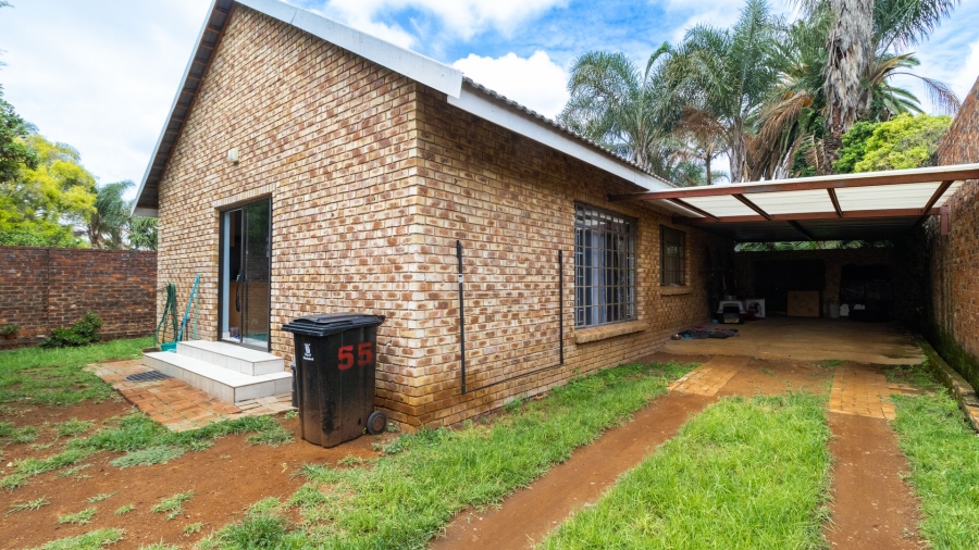4 Bedroom Property for Sale in Van Riebeeck Park Gauteng