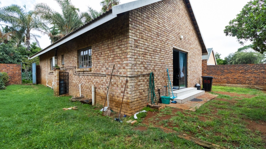 4 Bedroom Property for Sale in Van Riebeeck Park Gauteng