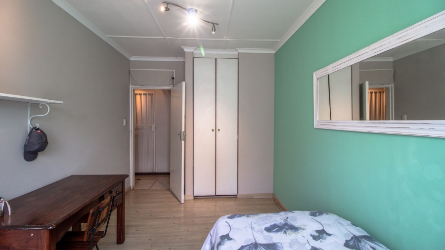 4 Bedroom Property for Sale in Van Riebeeck Park Gauteng