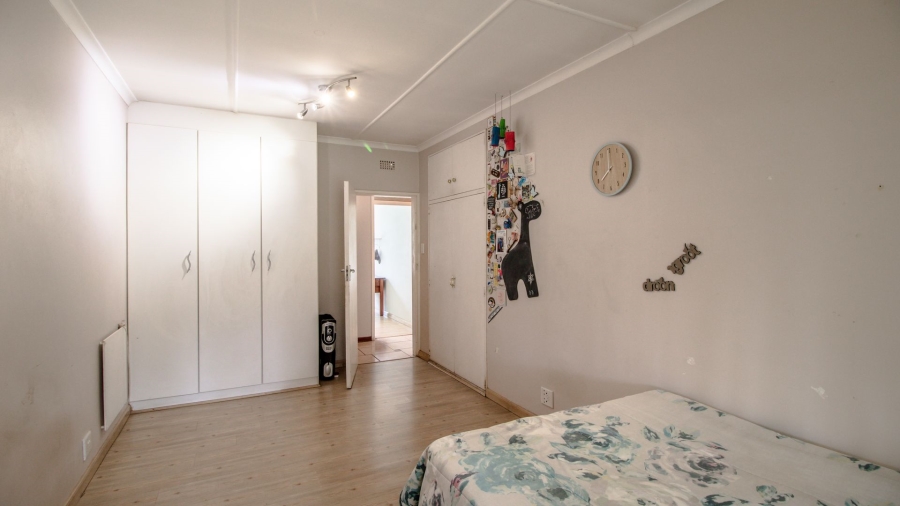 4 Bedroom Property for Sale in Van Riebeeck Park Gauteng