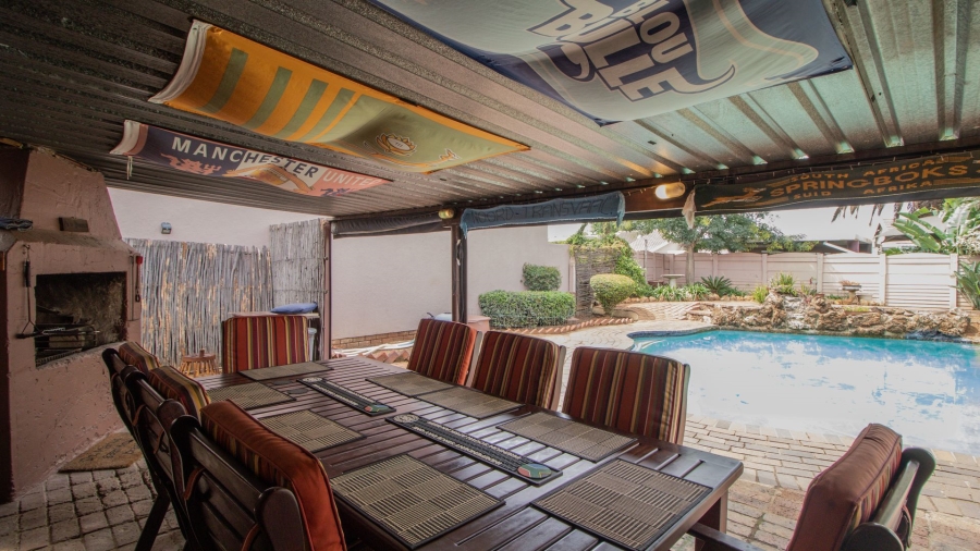 4 Bedroom Property for Sale in Van Riebeeck Park Gauteng