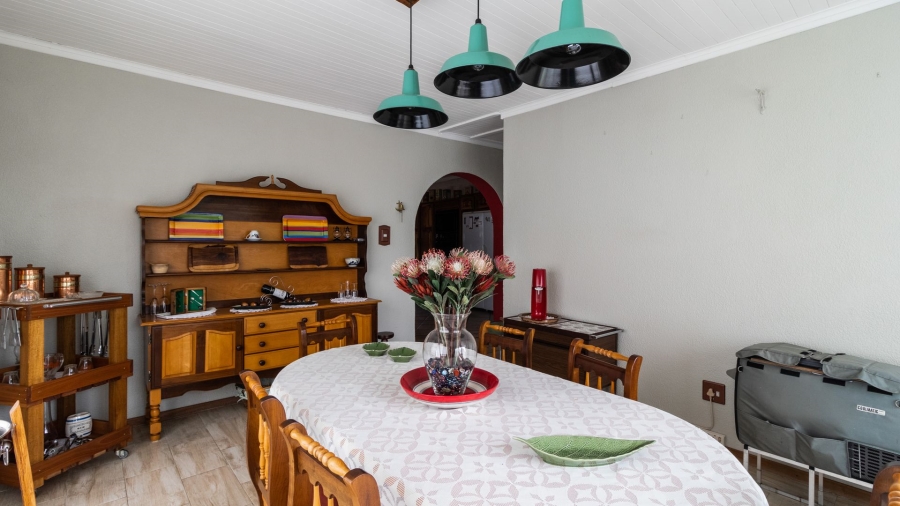 4 Bedroom Property for Sale in Bonaero Park Gauteng