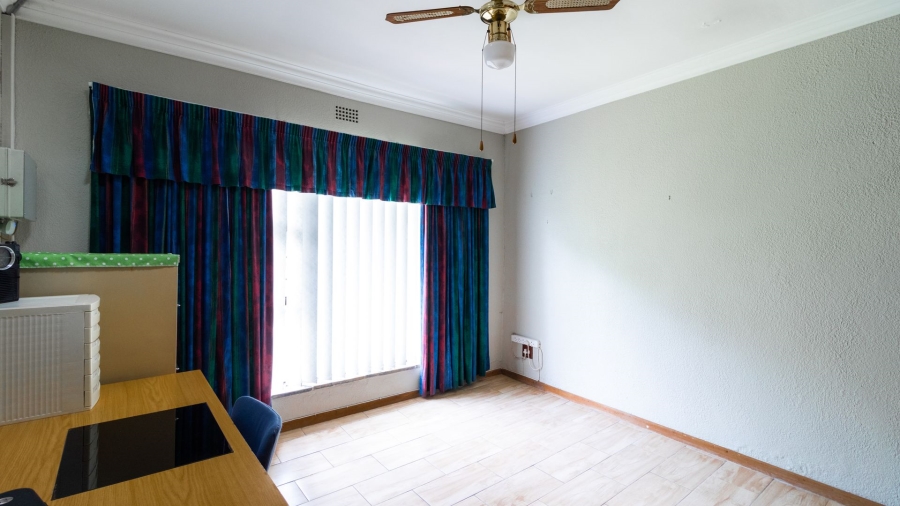 4 Bedroom Property for Sale in Bonaero Park Gauteng
