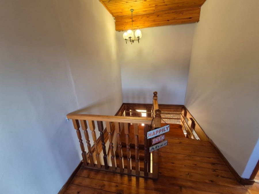 To Let 5 Bedroom Property for Rent in Bashewa A H Gauteng