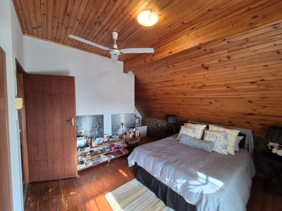 To Let 5 Bedroom Property for Rent in Bashewa A H Gauteng